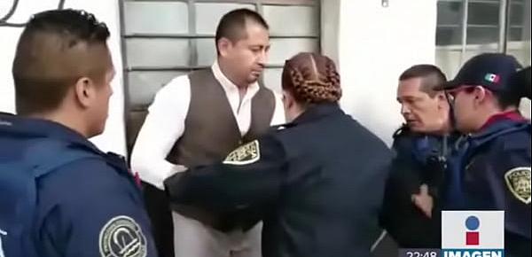  Hombre culonazo se pelea con policía
